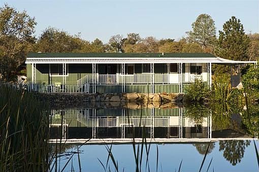 1st image of 6533 Lake Dr