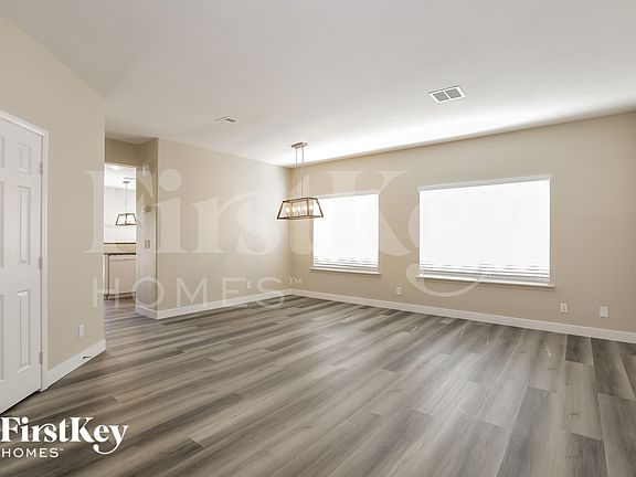 3rd image of 1336 Pacific Terrace Dr