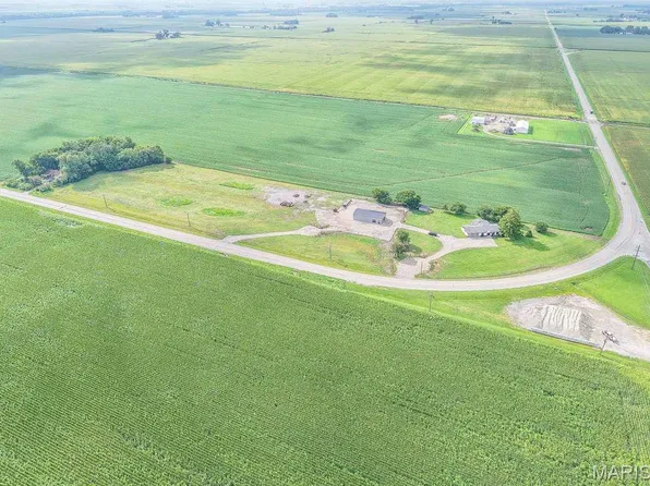 11138 State Route 161, Mascoutah, IL 62258