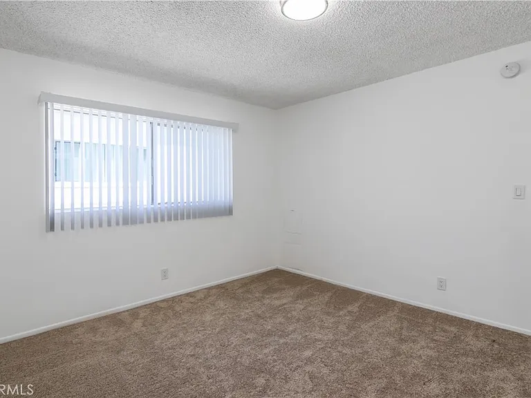 4065 McLaughlin Ave #8 — Photo 13