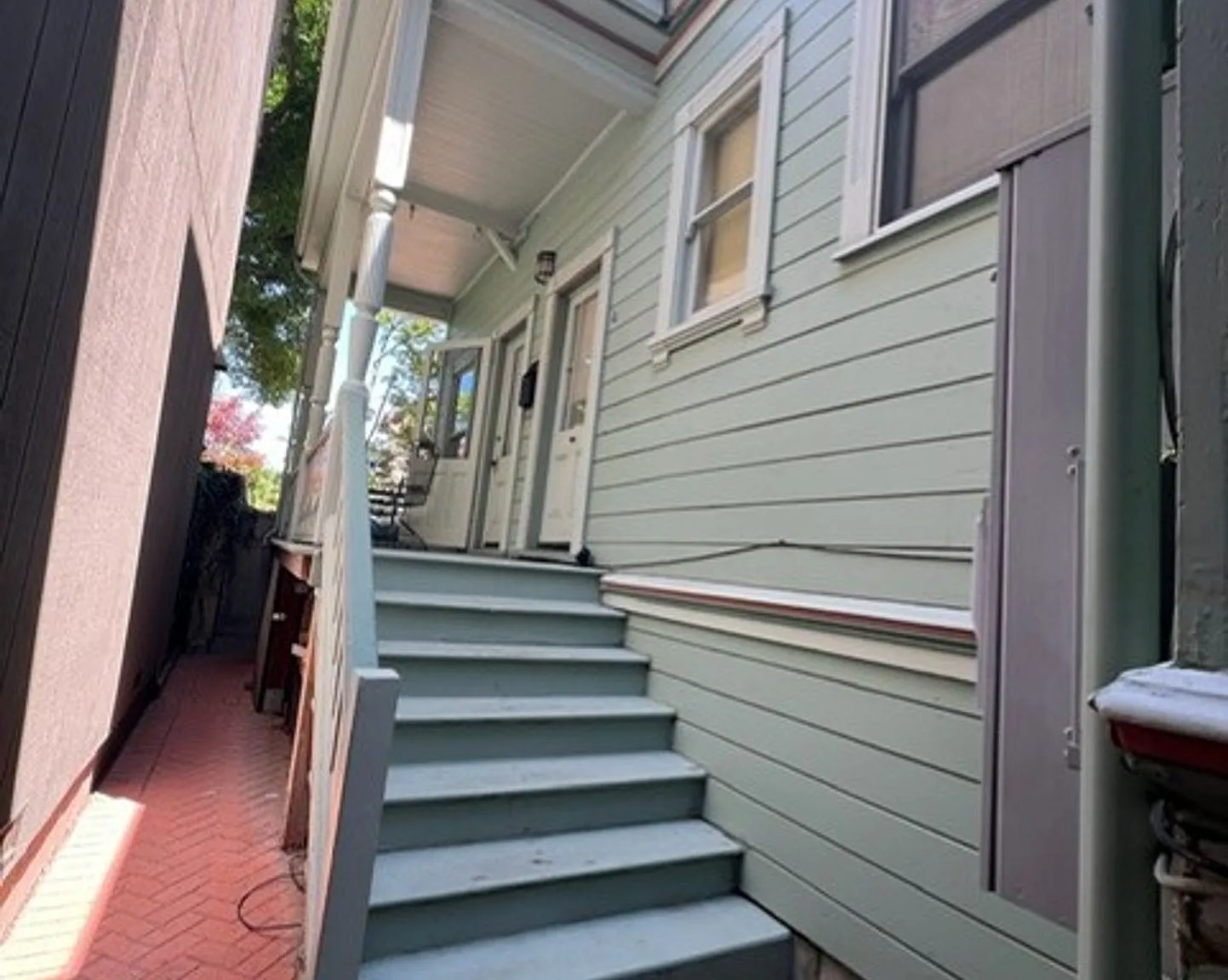 Ramona — Photo 1