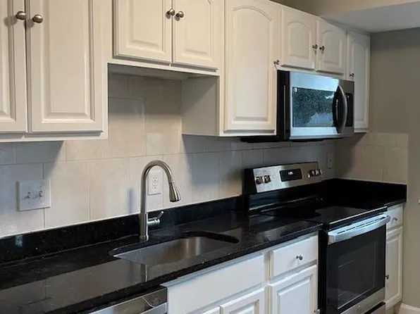 10024 Wedge Way, Montgomery Village, MD 20886