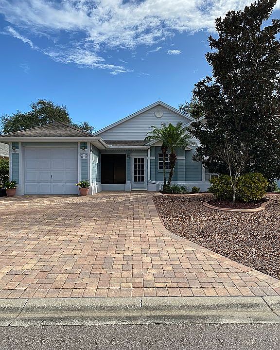 1st image of 818 Challenger Ave