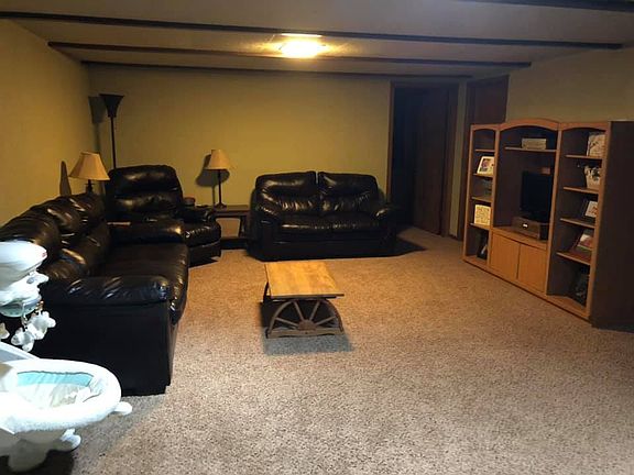 4th image of 9630 86th St SE