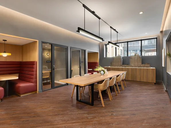 29 Huron Street image 18 of 18