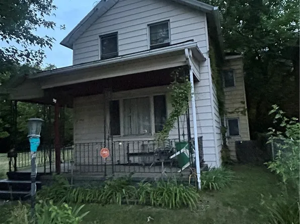 2190 E 69th St, Cleveland, OH 44103