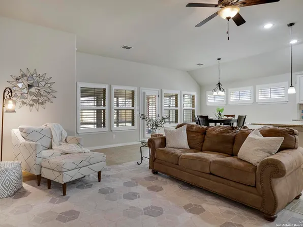 7915 Ashfield Way, Boerne, TX 78015