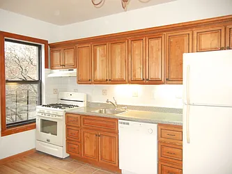 Rented by Brooklyn Heights Real Estate Inc