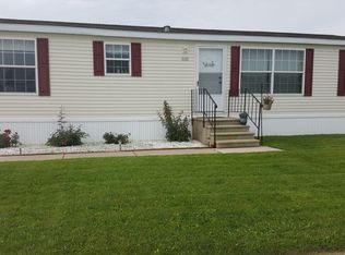 8608 Sparrow St, Zeeland, MI