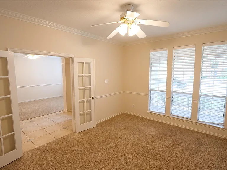 22719 Sierra Lake Ct — Photo 6