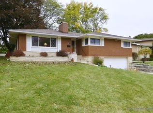 744 Diane Ave, Elgin, IL 60123