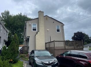 35 Vaughan St, Providence, RI 02904