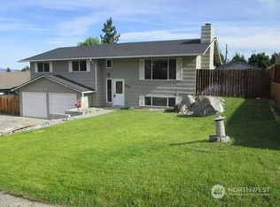 693-693 Degage St NE, East Wenatchee, WA