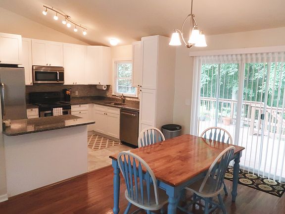 NEW KITCHEN