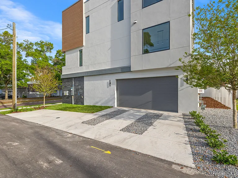 2507 N Massachusetts Ave #1 — Photo 7