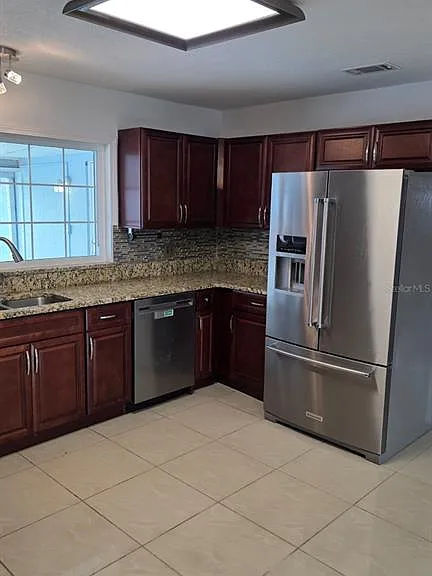 1703 Paradise Dr — Photo 7