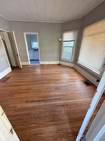 Studio, 500 sqft, $875 — Photo 3
