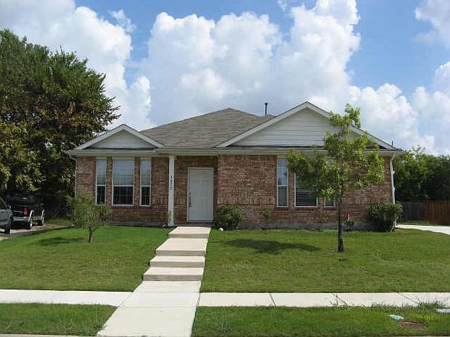 1st image of 3852 Juniper Hills Dr