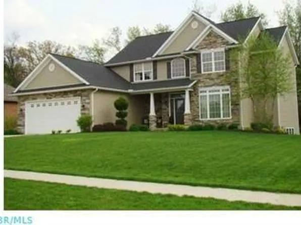 71 Woodlake Trl, Mount Vernon, OH 43050