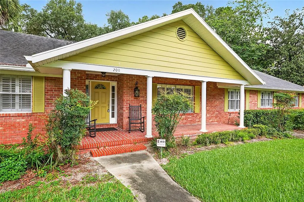 5 bed, 3.0 bath, 4507 sqft, $2,800 — Photo 3