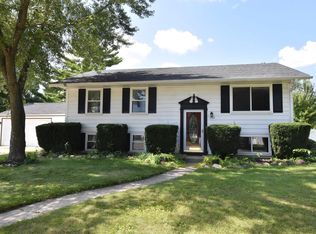 5404 53rd Ct, Kenosha, WI 53144