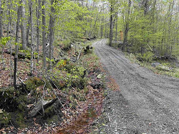 3rd image of 188 Rattlesnake Mountain Road