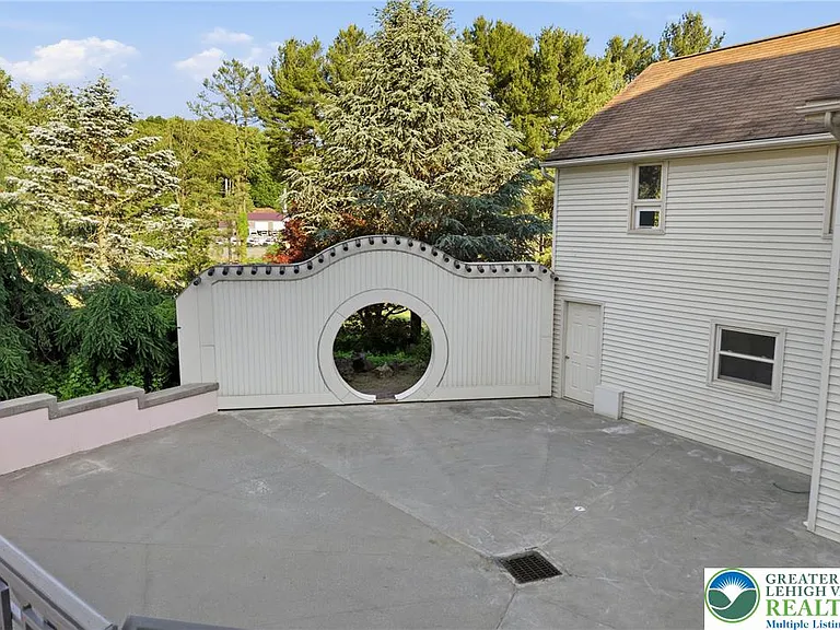 6271 Batman Rd — Photo 91