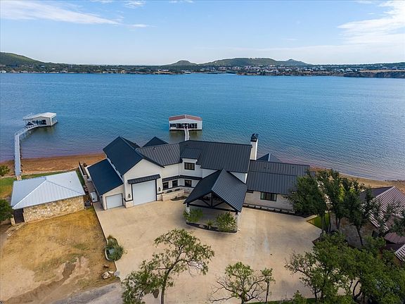 3rd image of 1011 Possum Point