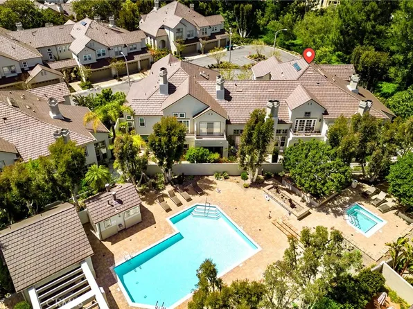 12 Longbourn Aisle, Irvine, CA 92603