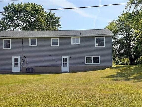 4th image of 935 Bunker Hill Dr