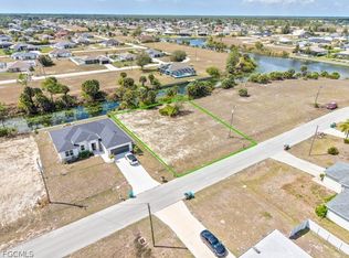 3916 NE 15th Ave, Cape Coral, FL 33909