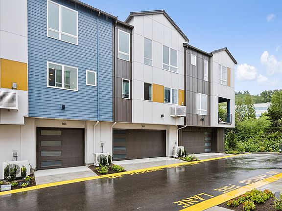 12207 137th PL NE Bldg 26-102