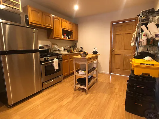 Rented by Highline Residential | media 15