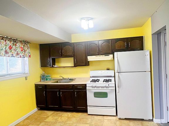2nd image of 23 E Figurea Ave Floor 1