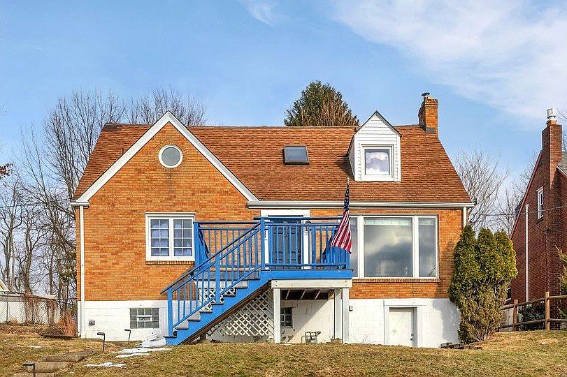 1st image of 8020 Lloyd Ave