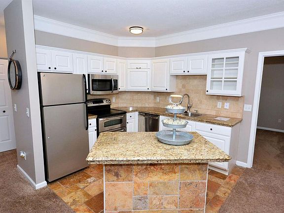 4th image of 9187 Yarmouth Dr