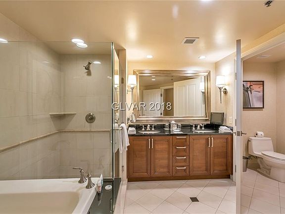 4th image of 135 Harmon Ave #916