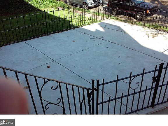 2nd image of 6046 Baltimore Ave Fl 1ST