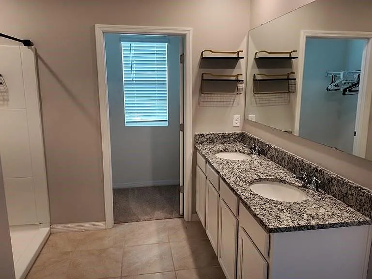 11237 Amber Ridge Dr — Photo 20