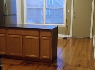 8334 S Manistee Ave APT 1, Chicago, IL 60617