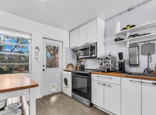 Belle Meade Place Condo, Miami, FL 33138
