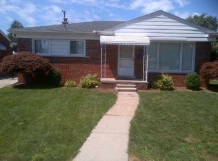 24705 Marine Ave, Eastpointe, MI 48021