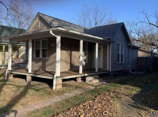 122 SW Fillmore St, Topeka, KS 66606