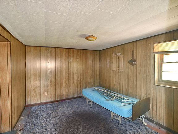 5th image of 47 Dellslow Ln