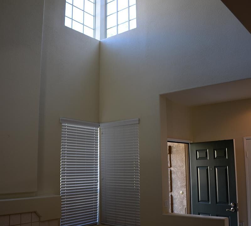 High ceiling in living and dining