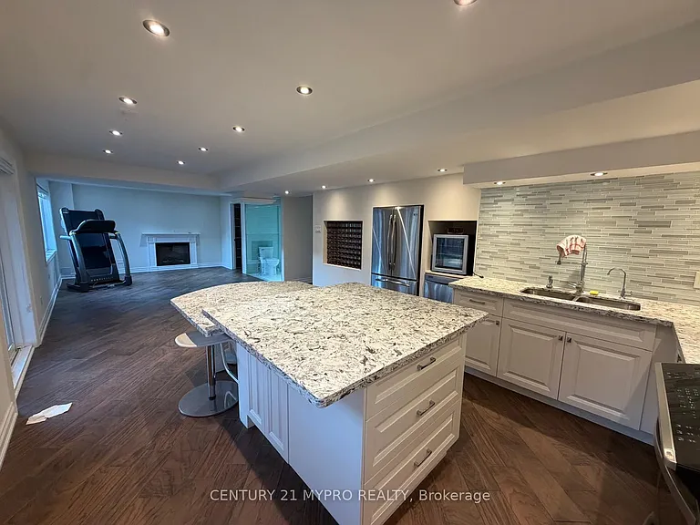 431 Woodspring Ave E — Photo 43