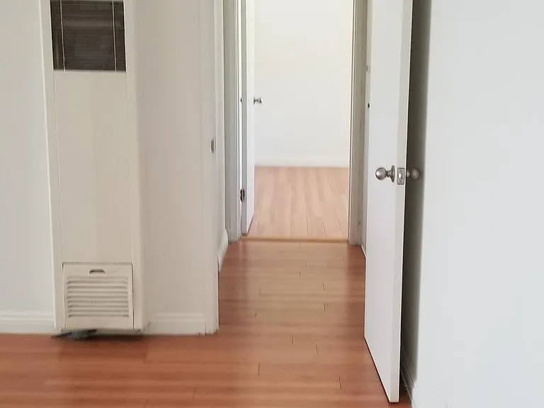 1527 S Shenandoah St #4 — Photo 12