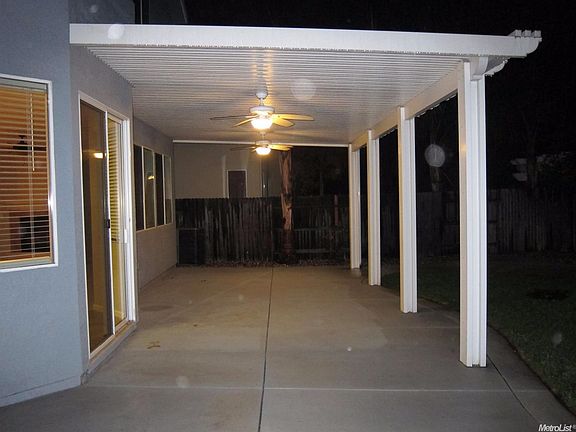 3rd image of 3437 Hornsea Way