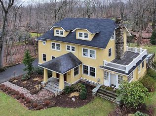 60 Melrose Rd, Mountain Lakes, NJ 07046