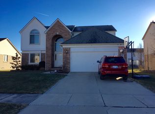 8850 Trillium Dr, Ypsilanti, MI 48197